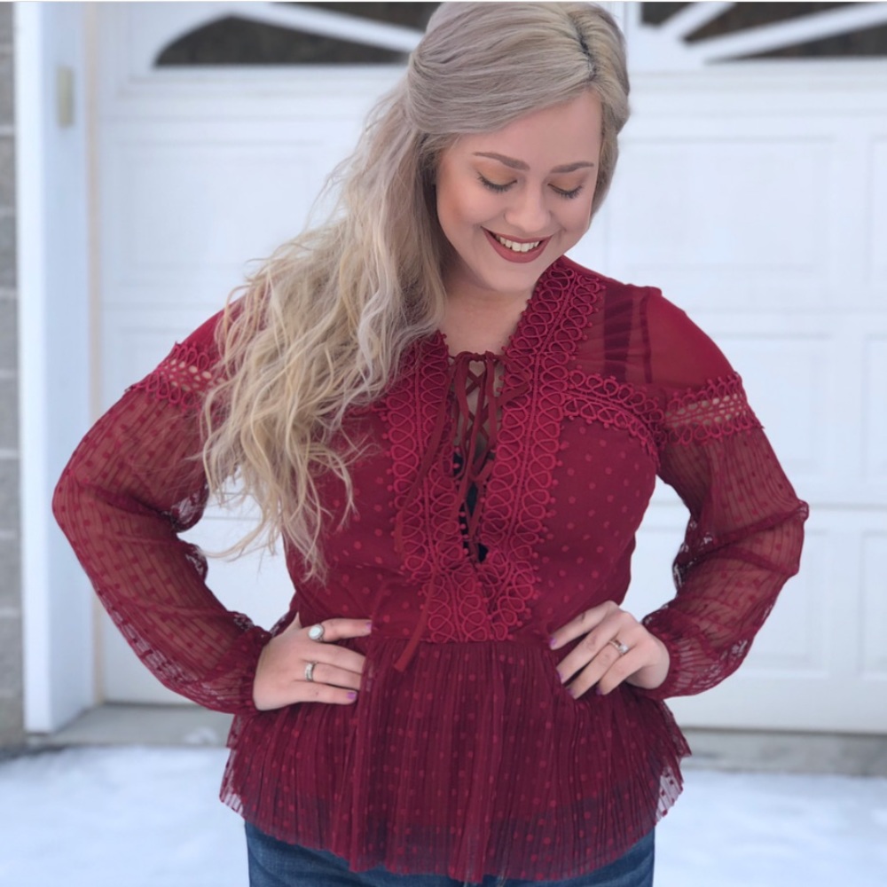 Buckle Red Dressy Top